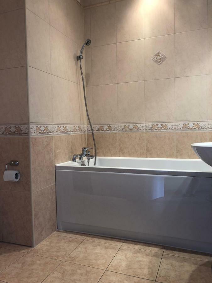 דירות ורשה Apartament 69 Metro מראה חיצוני תמונה